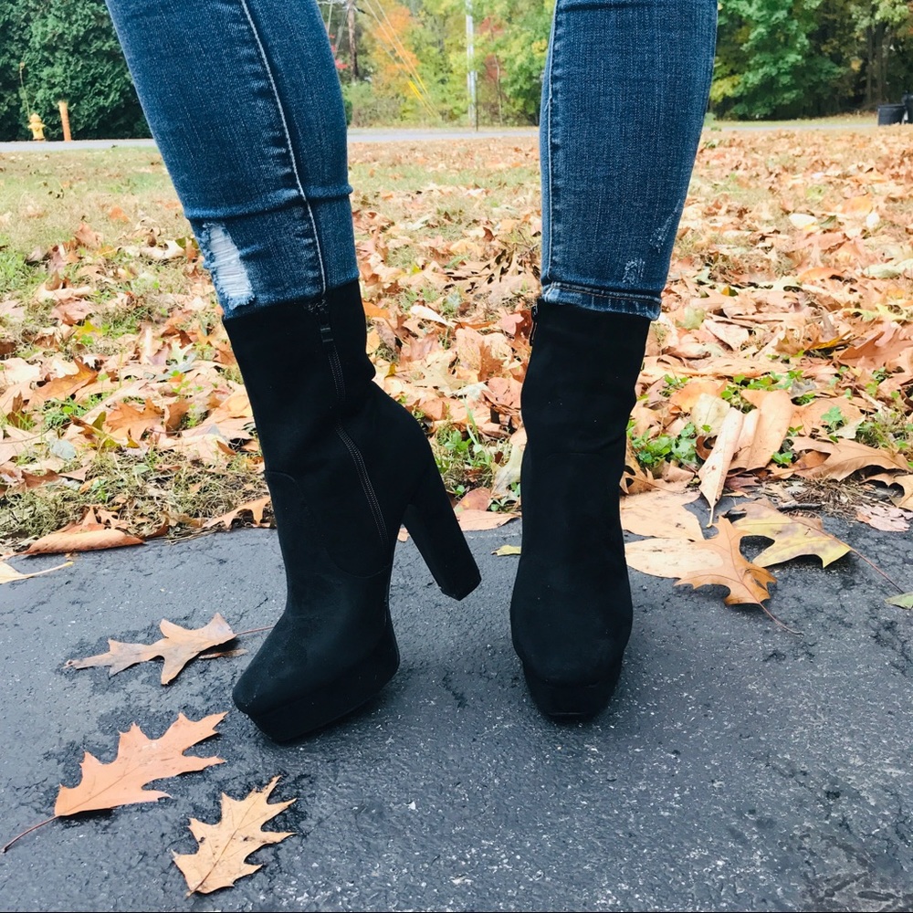 🆕Brooklyn | Black Platform Bootie - Picture 5 of 6